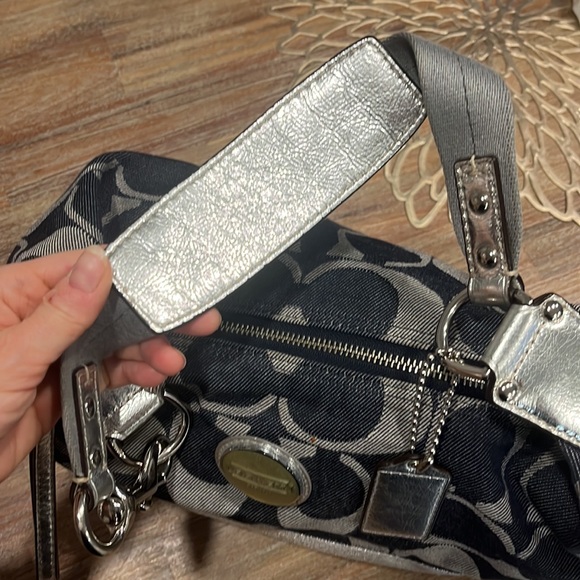 Vintage Coach Purse - Picture 8 of 8